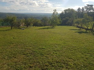 Eladó telek Pécs