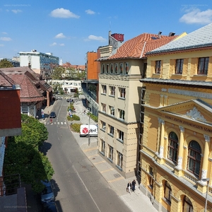 Belváros, Debrecen, ingatlan, üzleti ingatlan, 1240 m2, 627.000.000 Ft