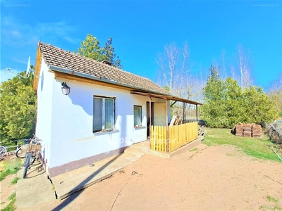 Csemő, ingatlan, ház, 25 m2, 6.590.000 Ft