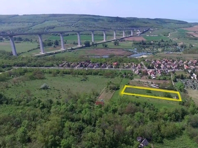 Balatonra és a Völgyhídra néző panorámás telek eladó Kőröshegyen - Kőröshegy, Somogy - Telek, föld