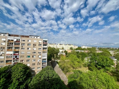 Eladó panellakás Szeged, Retek utca, 9. emelet