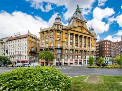 Eladó téglalakásBudapest, VI. kerület, Anker köz, 2. emelet