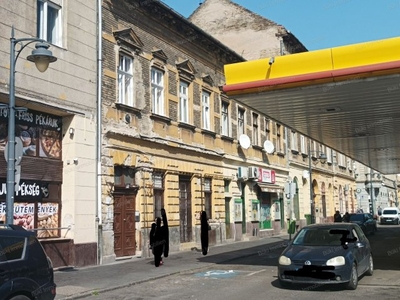 Eladó téglalakásBudapest, VIII. kerület, Kálvária tér, földszint