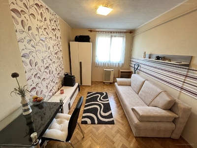 Belváros, Kaposvár, ingatlan, lakás, 18 m2, 75.000 Ft