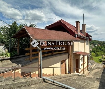 Eladó Ház, Pest megye, Budaörs - Panorámás családi ház, csendes mellékutcában