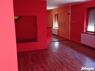 Családi ház, felújított 170m2