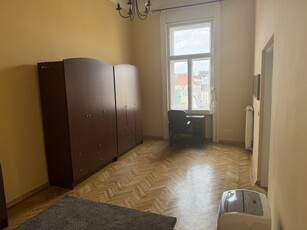 Eladó téglalakás Budapest, V. kerület, Lipótváros, Károly körút, 4. emelet