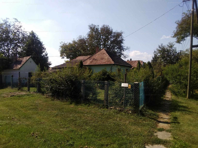 Eladó családi ház - Homorúd, Szabadság utca