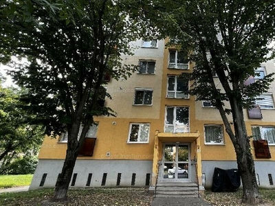 Eladó panel lakás - Győr, Győr-Moson-Sopron megye
