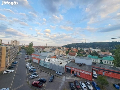 Eladó Lakás, Miskolc