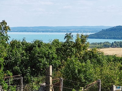 Eladó telek - Balatonfüred