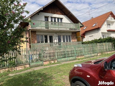 Debrecen Budai Nagy Antal utcán 4 szobás családi ház eladó