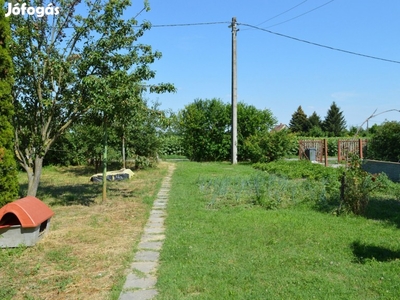 Eladó Ház, Szekszárd 9.900.000 Ft