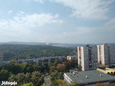 Eladó Lakás, Miskolc