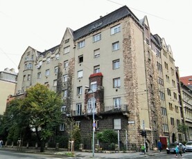 Eladó téglalakásBudapest, VI. kerület