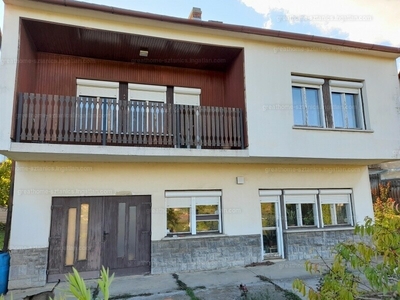 Eladó családi ház - Pécs, Szabolcsfalu