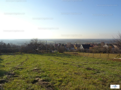 Eladó lakóövezeti telek - Győr, Ménfőcsanak