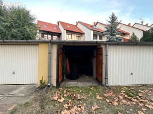 Eladó 20 m2 egyedi garázs, Debrecen