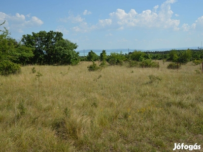 Panorámás külterületi telek B.udvariban eladó