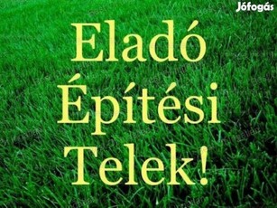 Győr-Szabadhegyen 567 m-es építési telek eladó!