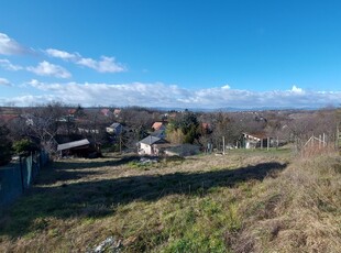 Mogyoródon panorámás telek eladó!