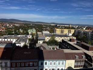 Veszprém, Kossuth Lajos utca