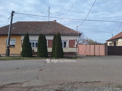 Békés, ingatlan, ház, 92 m2, 18.500.000 Ft