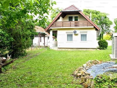 Eladó családi ház - Gyula, Békés megye