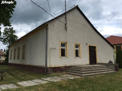 Eladó Ház/Raktár 350 m2 Cirákon - Sopron, Győr-Moson-Sopron - Ház