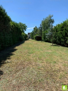 Eladó lakóövezeti telek - Budaörs, Kertváros