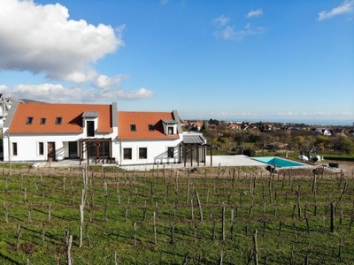 Eladó Ház, Veszprém megye Balatonfüred Balatonfüred panorámás környezet