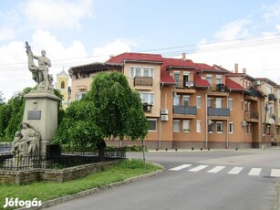 Dunakeszi központjában panorámás lakás 65 nm