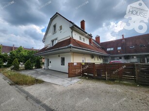 Kecskemét, ingatlan, üzleti ingatlan, 100 m2, 49.000.000 Ft