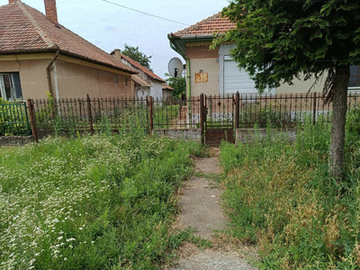Eladó családi ház - Ároktő, Petőfi utca 21.