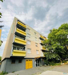 Eladó panel lakás - Győr, Szőnyi Márton utca