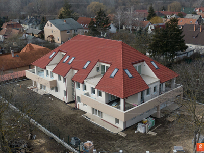 Eladó tégla lakás - Balatonfűzfő, Veszprém megye