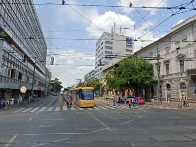 Kiadó utcai bejáratos üzlethelyiség - Szeged, Kossuth Lajos sugárút