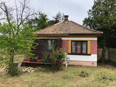 Eladó családi ház - Nyársapát, Hetedik dűlő