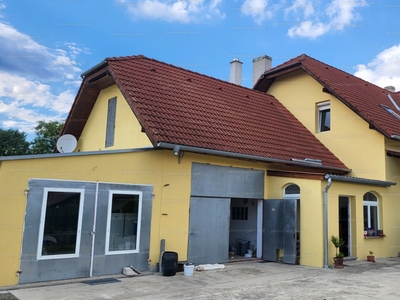 Eladó családi ház - Szakony, Győr-Moson-Sopron megye