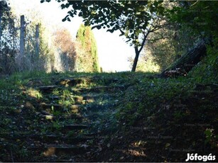 Belterületi telek, panorámás kilátással