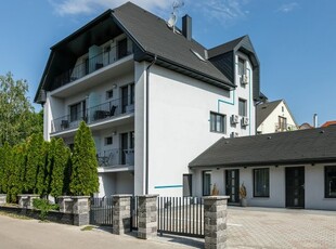 Eladó hotelHévíz, földszint