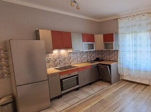 Kiadó téglalakás, albérlet Budapest, XI. kerület, Albertfalva, Karcag utca 13, földszint