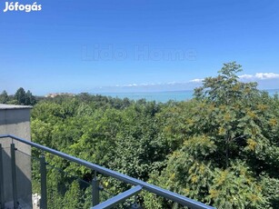 Siófok-Szabadifürdőn Panorámás lakás eladó