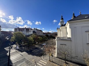 Eladó téglalakásBudapest, VIII. kerület, Tetőtér