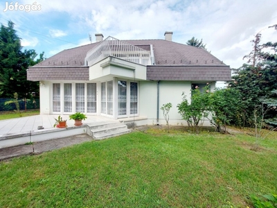 XI. Kerület, Őrmező, 183 m2-es, családi ház, 6 szobás, jó állapotú