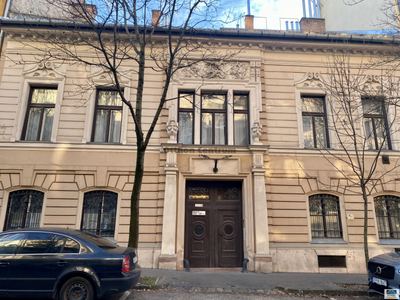 Eladó felújítandó lakás - Budapest I. kerület