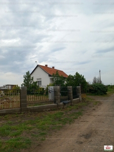 Eladó családi ház - Debrecen, Kormorán utca