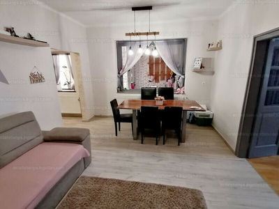 Eladó családi ház - Vértesszőlős, Komárom-Esztergom megye