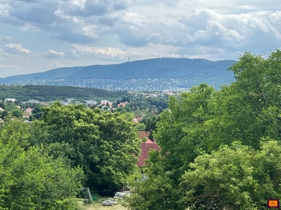 Eladó lakóövezeti telek - Üröm, Péterhegy