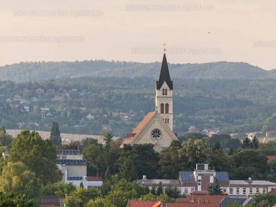 Eladó tégla lakás - Keszthely, Schwarz Dávid utca